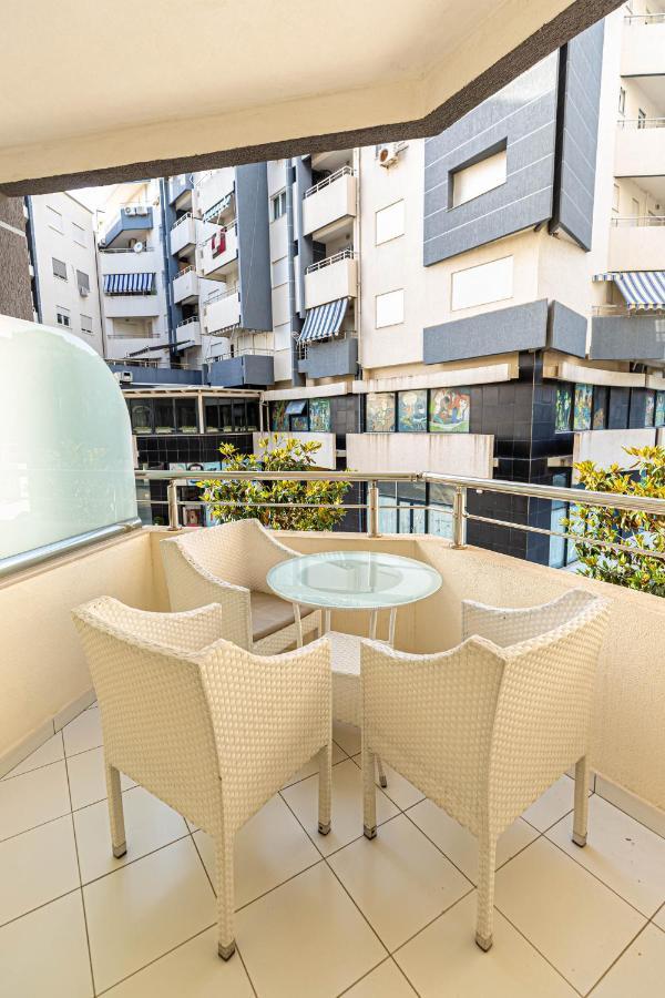 Jordan'S Hotel Vlorë Exterior foto